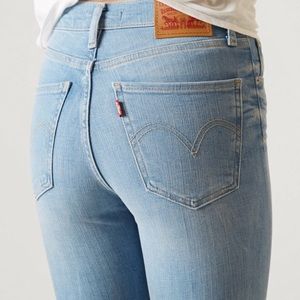 Levi Sunbleach Mile High Super Skinny size 29X30